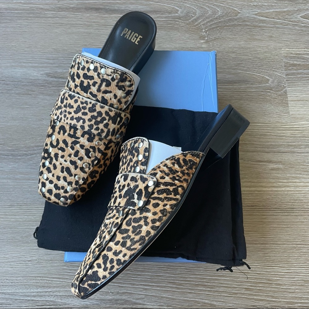 New! PAIGE
Georgie Genuine Calf Hair Leopard Print Mule